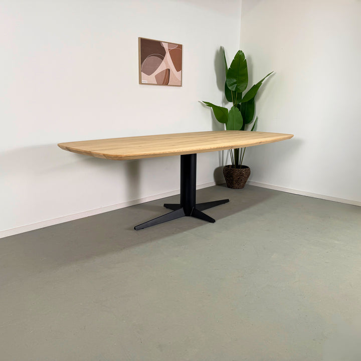 Deens ovale eettafel "Levi" 