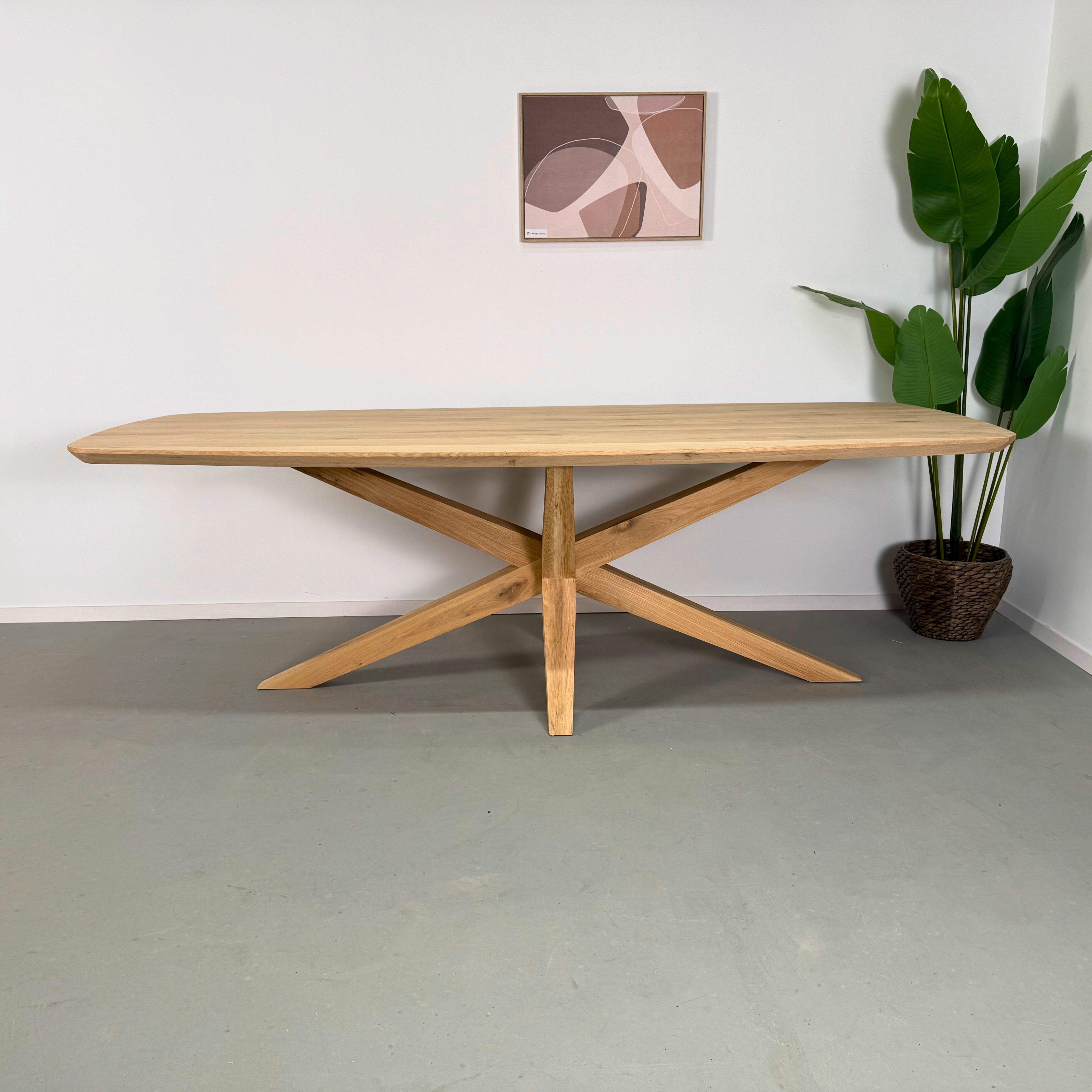 Deens ovale eettafel "Nils" 
