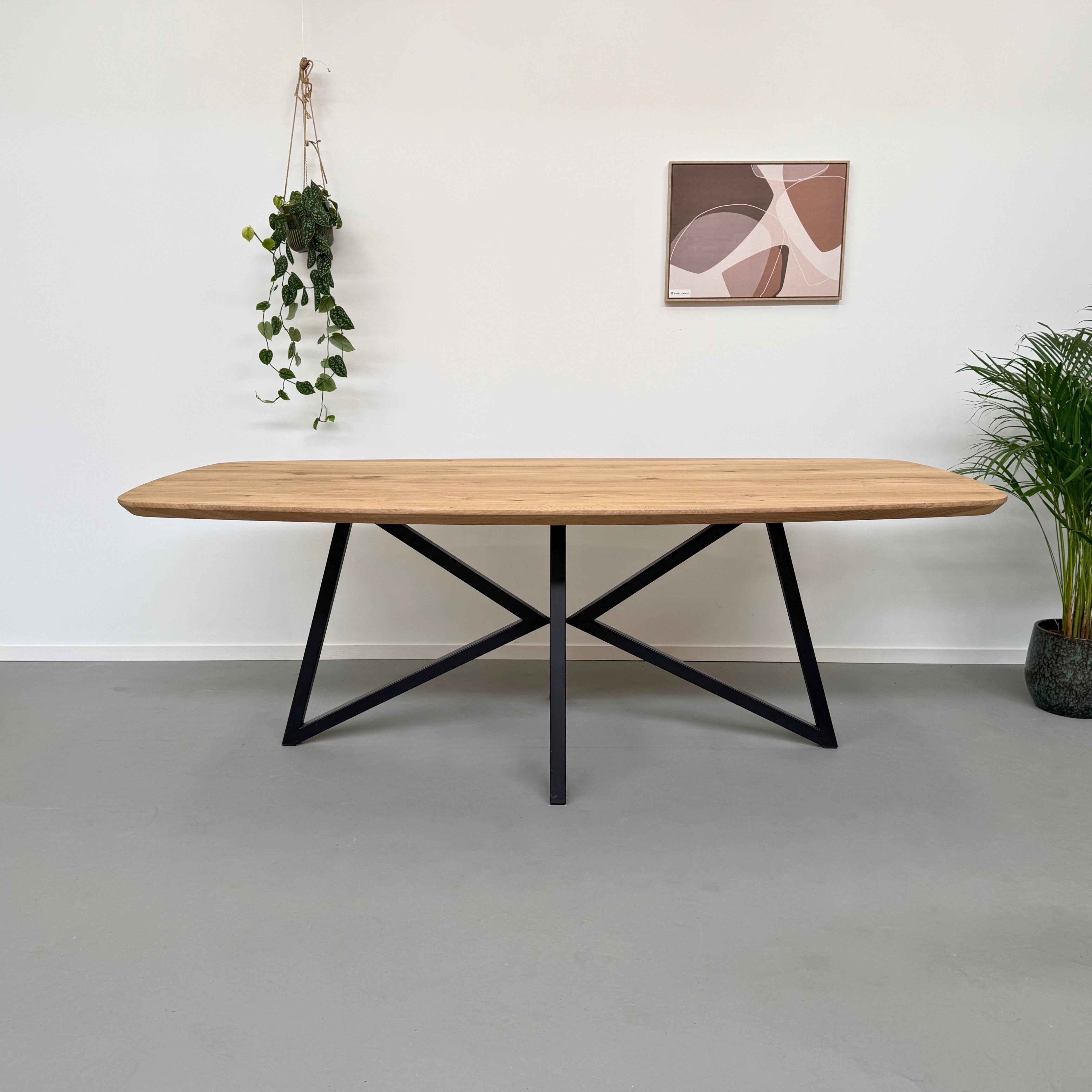 Deens ovale eettafel "Julia" 