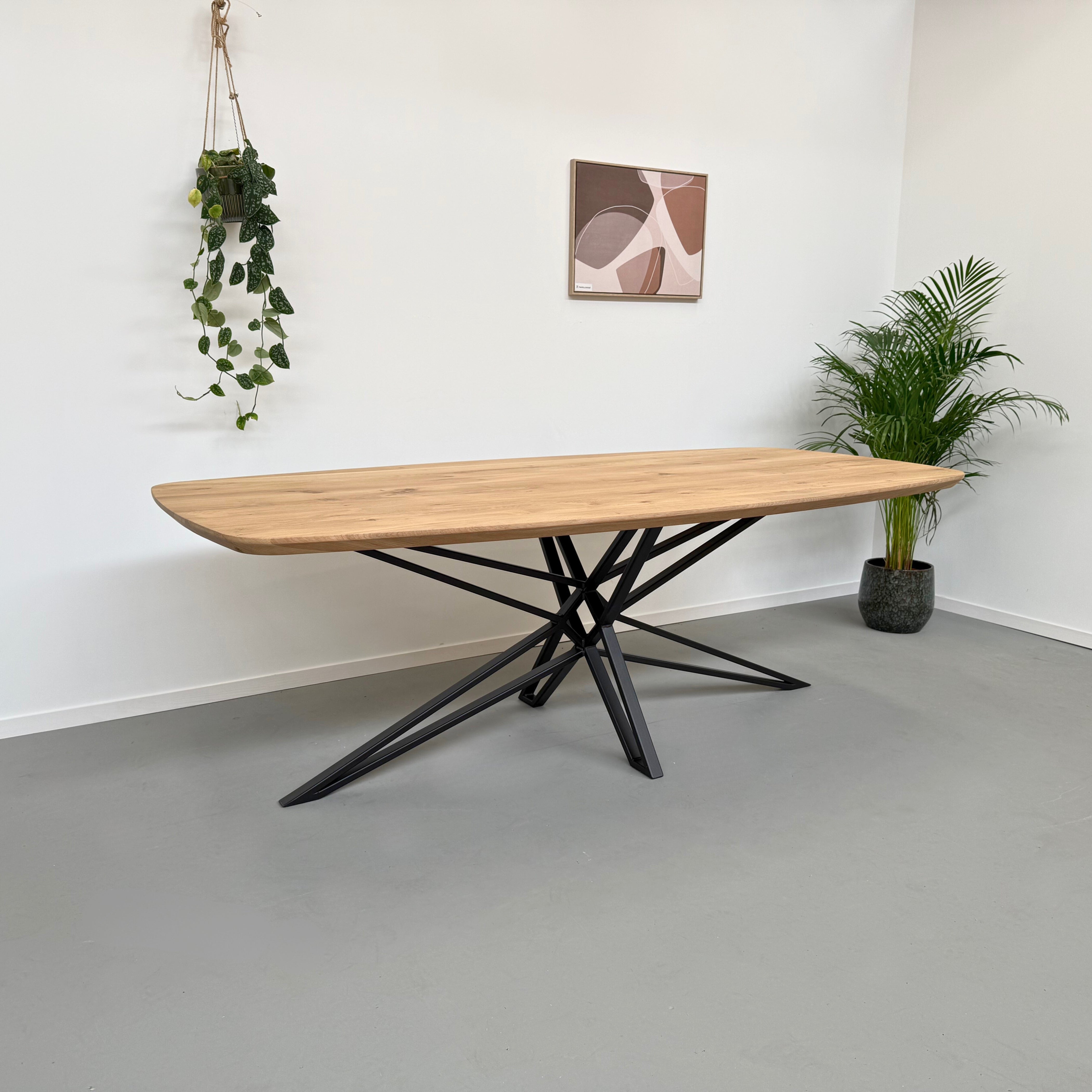 Deens ovale eettafel "Mila" 