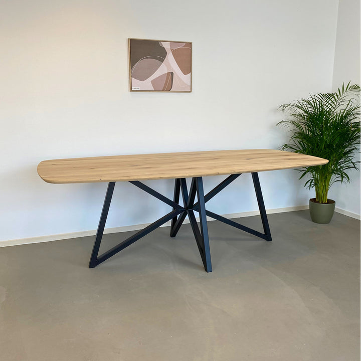 Deens ovale eettafel "Julia"