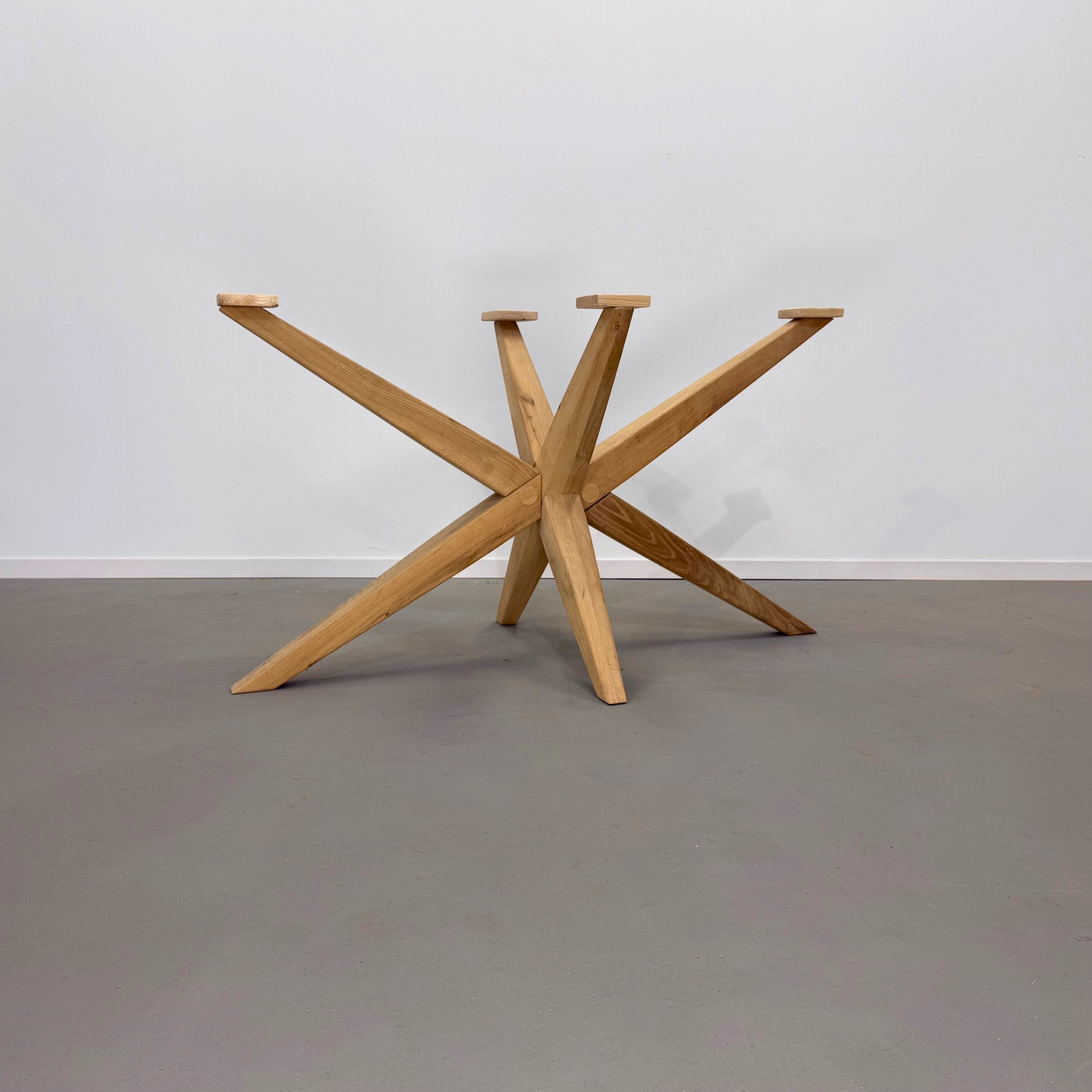 Deens ovale eettafel "Lou"