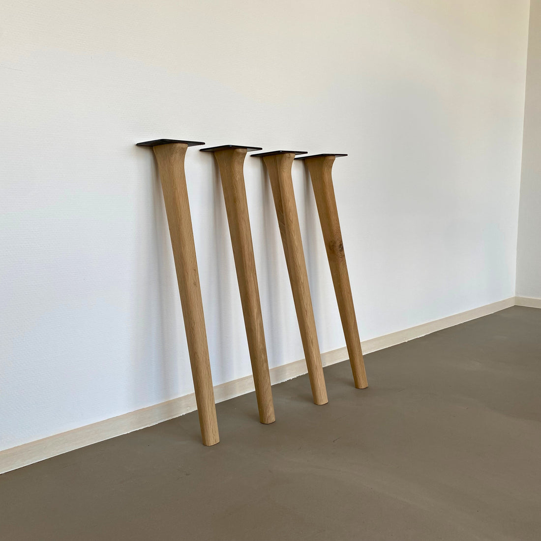 Eikenhouten poten - set van 4