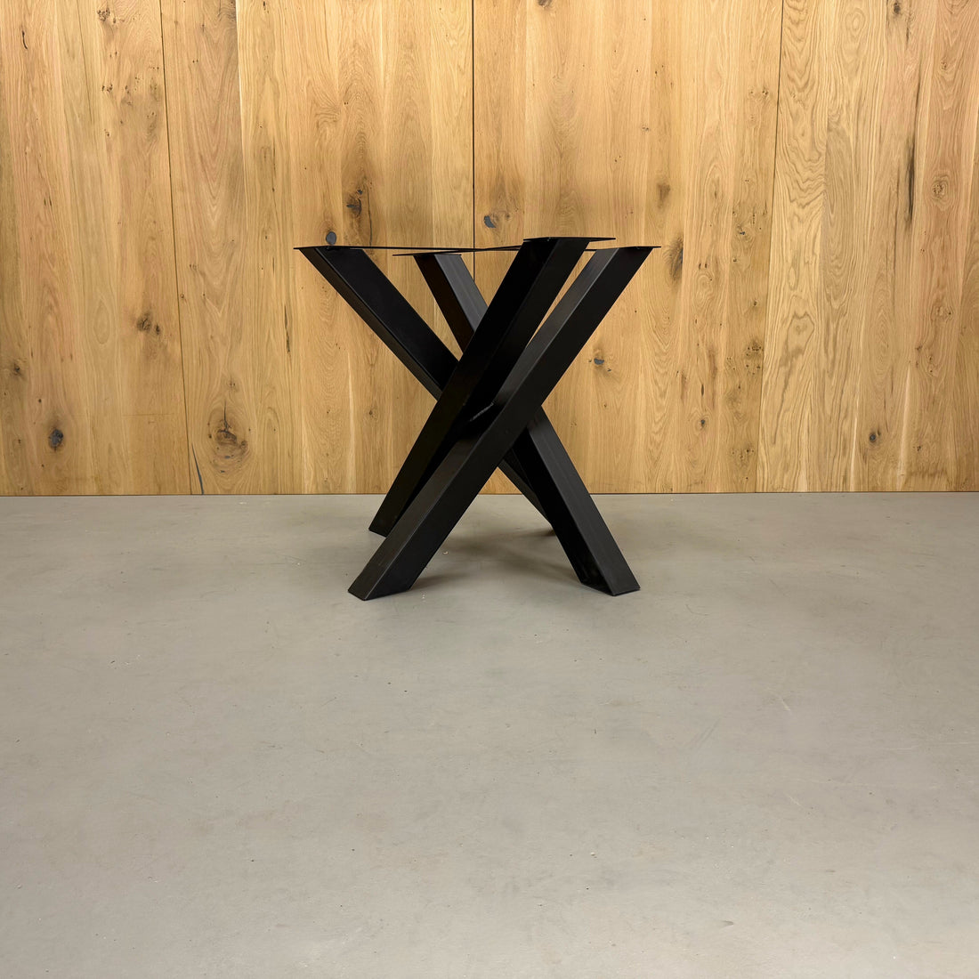Kruispoot "Twist" - 80x80cm 