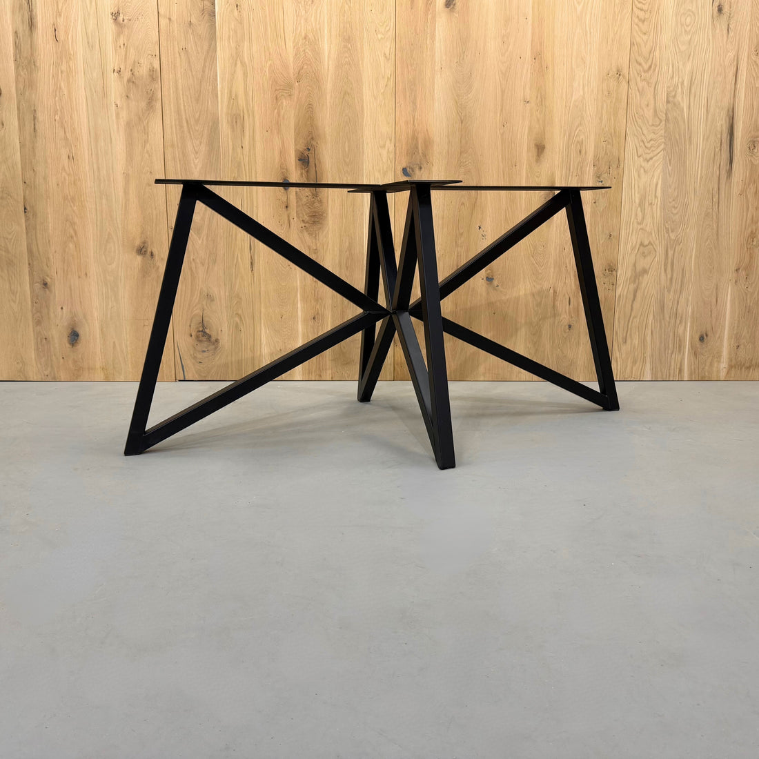 Boomstam eettafel "Jaxx"