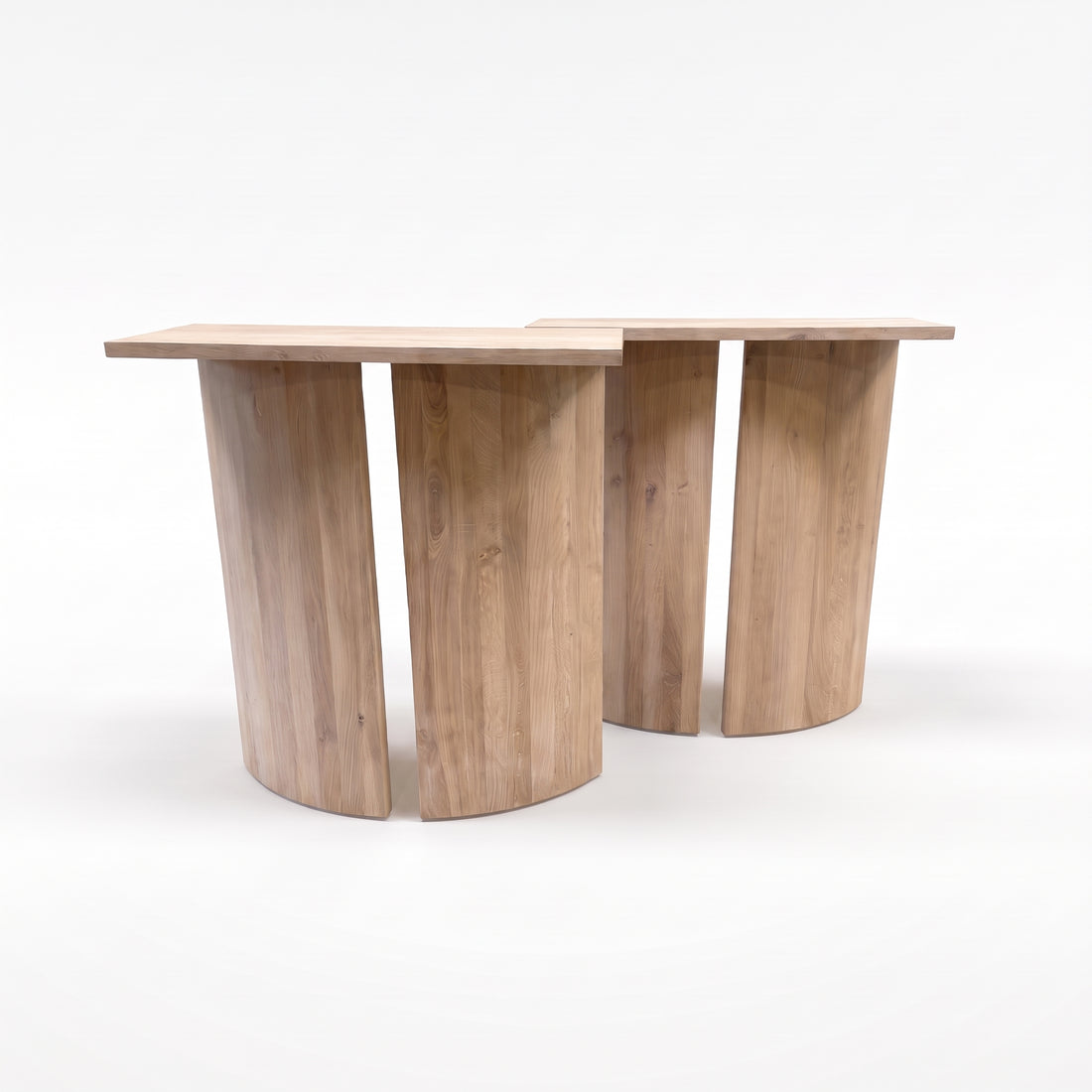 Ove - Eiken rond onderstel eettafel - Japandi 